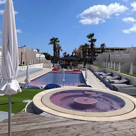 Naturiste Cap D'agde Jardin D'eden 126-couples Only- Swimming Pool Jaccuzzi *