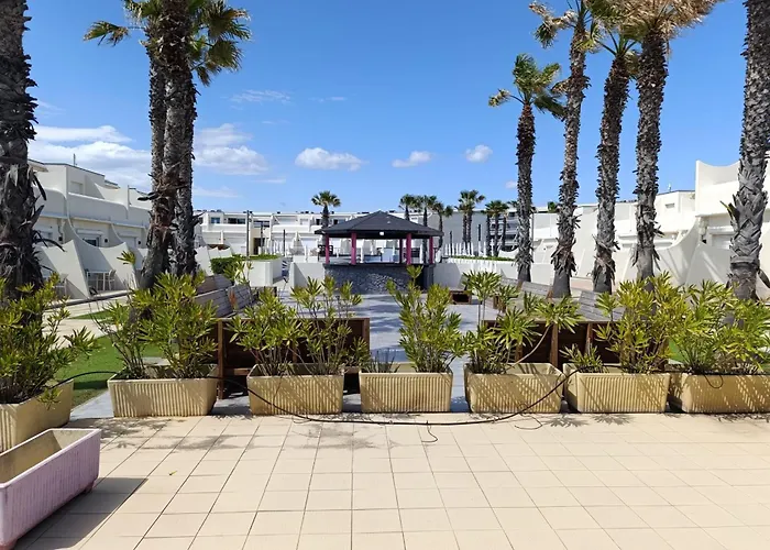 Naturiste Cap D'agde Jardin D'eden 126-couples Only- Swimming Pool Jaccuzzi * Агд